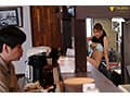 時給アップのためにオジサン店長の濃度高めのねっとり愛撫と年齢に逆らうバリカタち〇ぽSEXでアクメる巨乳看板娘は中出しも仕事もできる。 藤井蘭々