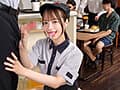 ハンバーガーチェーン店の美人バイトリーダーは盛りがちなアルバイト達をバキュームフェラで精飲管理。週6でごっくんする日常の記録 ゆい25歳 天馬ゆい