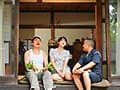 集落で若い娘は私だけ 村民を勃起させたら「ヌイてあげないといけない」という掟があります。そんで私は移住先のおじさん達の性処理をするハメになりました。 青坂あおい