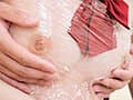 男女の友情は成立するのか！？女子大生限定！ ラップ1枚隔てて男友達チ○ポに素股体験させちゃいました♪（IENF-423）