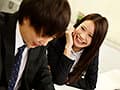 黒パンスト女上司が、仕事ができない僕に優しくエッチな事をしてくれるので、頑張って腰を振ったら、ビクンビクン感じて喜んでくれたので、仕事も頑張ります！ 七瀬シノン