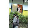 下着！半裸！そして全裸…バイト着を一枚ずつ剥ぎ取り凌●！退勤まで羞恥勤務を強要 して巨乳キャンプスタッフを完全ドM化