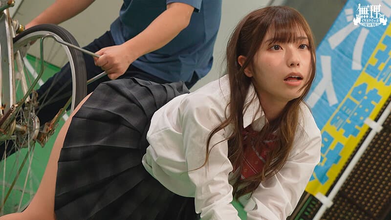 長時間放置「ケツ突き出しバイブ拘束」でイキ壊れ！感度バグって尻ブル振動×腰クネ回転痙攣オナホマ●コ女に魔改造