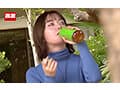クスリを飲まされ女体炎上！人目も気にせず全裸オナニーでイキ漏らす野外アクメ女