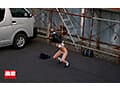 スカート巾着尻で助けを求められても我慢できない！誰かもわからずにチ○ポをブチ込まれ嫌がりながら絶頂する敏感女