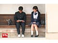 クラスで目立たないむっつりスケベ地味女子は密室に男の子を誘い連続射精させる変態少女