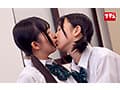 女子校カップルをレズらせ逆3P 恋人♀の前でイキ我慢している敏感娘にチ〇ポの気持ち良さを教え込む生中出し