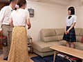 ‘絶対に感じてはいけない状況で…’未成熟な膣内を大きな指でドリルのようにかき回され強●開発されたチビっこひよこ女子