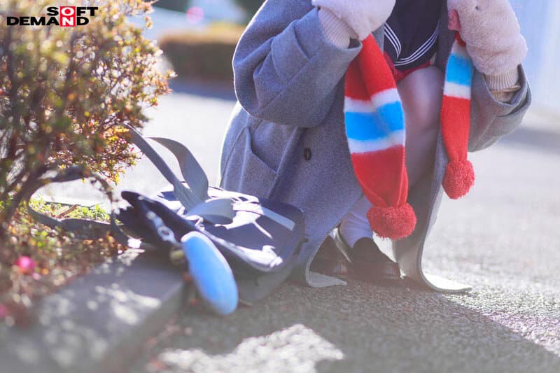 マジックミラー号 10代の学生男女が身体と相性で挑戦！ アオハル2人3脚！ ちょっとオトナのピクトグラムチャレンジ！ 全て成功したら、最新スマホをプレゼント！ 近くなりすぎた距離感が若い性欲を弾けさせる！？ ヤッてはいけない友達同士が禁断SEX！？
