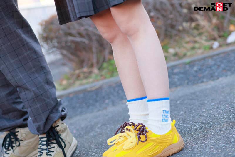 マジックミラー号 10代の学生男女が身体と相性で挑戦！ アオハル2人3脚！ ちょっとオトナのピクトグラムチャレンジ！ 全て成功したら、最新スマホをプレゼント！ 近くなりすぎた距離感が若い性欲を弾けさせる！？ ヤッてはいけない友達同士が禁断SEX！？