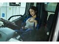 配送中NTR 既婚ベテランドライバーの配送に付いて回るうち車中で襲われてしまった新婚人妻 MINAMO