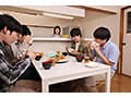 男勝りな大学寮母は工業大生たちの実技試験の練習台として毎日乳首いじりされチクイキしている。開発され続け大きく成長したデカ乳頭。 青空ひかり