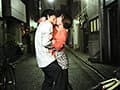 バツイチ子持ちのスナックママと不倫がしたくて店に向かうチャリのサドルに媚薬を塗ったら出勤中に発情… 二人っきりになった閉店後、愛液が滴る限り永遠に愛し合った 宍戸里帆