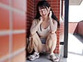 ハミ尻モロ見えお姉さん！ 近所のお姉さんたちが、ハミ尻パンツ見せつけて、からかってくるので勃起して困る！