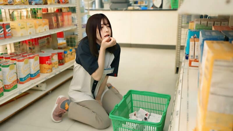 無職の夫を支える為に始めたコンビニバイト。日々悪化する夫婦関係で崩壊した私の心を癒してくれたのはあなたでした。 皆瀬あかり