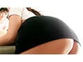 生乳房で目隠しされながら乳首弄り、フェラチオ、睾丸弄りの同時3点責め！フィニッシュはそのまま口内で大量射精！！