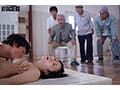 限界集落の村に赴任した人妻女教師は、村の繁栄の為に毎日子種を注がれる。 海老咲あお