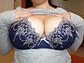 すぐに潮吹くザーメン大好きドスケベお姉さん