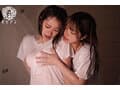 突然のゲリラ豪雨に打たれて濡れ透けレズビアン 憧れの先輩にビチョ濡れ巨乳で密着誘惑されて…理性吹き飛び求め合った絶倫レズ性交