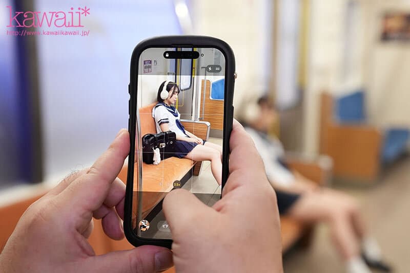 終電で寝過ごした女子学生は駅員に車両痴●され始発まで抜かずの種付けプレス23発 齋藤かさね
