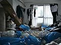 隣人のゴミ部屋で異臭中年おやじに抜かずの連撃中出し46発で孕まされた制服女子の末路… 桜もこ