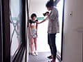 【小さな女の子2体にイタズラ】無邪気な笑顔が曇り不安な顔で警戒する姿に興奮が抑えきれず未熟ワレメに大人の勃起チ●ポを埋め込んでしまいました…
