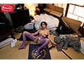 乳首ビンビン爆乳妻が旦那が出張中に独身アパートに侵入24時間ヤリ溜め中出しガニ股オーガズム不倫 JULIA