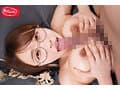 僕を沼らせる地味メガネセフレ巨乳お姉さん ふわ乳プルルンッ！デカ尻ブリリンッ！美肉ボディくねくねッ！一発、二発、三発と…中出ししても止めないドスケベご奉仕続ける宍戸さんとの肉体関係がヤッバイッ 宍戸里帆