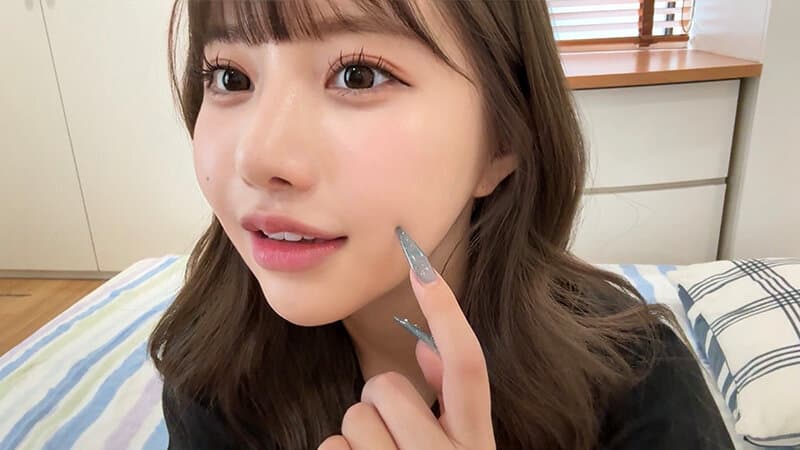 【素人ムクムクROOM】 部屋で昼からハメパコる同棲カップル！ ラブラブ・即ハメ・家中いつでもどこでも・ハメ撮り・中出し エロカワ彼女5名収録！