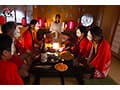 孕むまで中出しされ続ける地獄の三日間。白装束姿で狂気に染まり、神の巫女として精子を注ぎ込まれる逆流種付け儀式 東條なつ