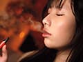 怪しいBARに連れられた新人アイドルが紫煙吸い込み媚薬ガンギマリ状態 抵抗してもVIPルーム外に声は届かず乳揉みビックン手マンでガックガクガニ股失禁潮吹きアヘ顔が戻らなくなるまで何度もイキ狂ったキメセク乱パ会 松井日奈子