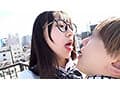 「キスぐらいイケるでしょ」「チューするの初めてなんだよ…」「えっもしかして童貞…！？」兄妹が青空の下で照れ照れ超濃密ベロキス体験ww 童貞兄のファーストキッスを奪っちゃった妹が濃厚接吻でミラクル発情// 彼氏がいるのにお兄ちゃんを生々しい接吻とともに生ハメ中…