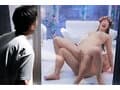 ザ・マジックミラー特別編！旦那の寝取られ願望実現企画 in MM号『メモリアルヌード』撮影中に恥じらいながらも愛液を垂らしてしまった清楚妻は逆転マジックミラー越しに夫が見ているとは知らずデカチンSEXでのけぞりイキが止まらない！2