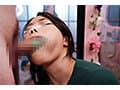 一般男女モニタリングAV×マジックミラー便コラボ企画 愛する夫の目の前で路上NTR！清楚な人妻が「お口だけでコンドーム装着」に挑戦！2 ノーハンドでデカチンを咥えたご無沙汰妻のオマ○コは欲しがり汁が溢れ出す！旦那の目の前で寝取って最後はゴムを外して生中出し！