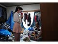 一般男女モニタリングAV アナウンサーを目指す女子大生が近隣住民を悩ませるゴミ屋敷リポートに挑戦！取材中に10年以上SEXしていない性欲満タンおじさんが暴走して異臭漂う汚チ○ポ即ハメ！溜め込んだザーメンを全て注ぎ込むまで終わらない粘着ピストンで抜かずの連続中出…