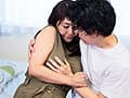ナンパされ戸惑いながらもやがて感じまくって中出しを申し出る還暦熟女 8時間