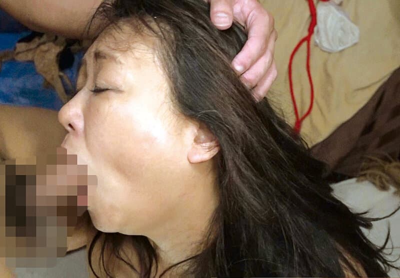 ［閲覧注意］輪●レ●プ映像 ノーカット無編集「婦女強●犯罪記録」 豊満熟肉エビ反り中出し凌姦！ クロロホルムとスタンガンで昏●、媚薬で淫欲爆発 欲求不満な熟妻は犯●れ続け理性が崩壊しイキ乱れ狂う！ 桐島明日香