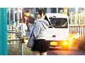 街のお姉さんがエロ過ぎてずっと見てたら、こっそり口で抜いてくれた話