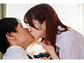 『初めては好きな子が良かったんじゃなかったっけ？』『好きでもない私で童貞卒業しちゃった気分は？』『しかも中に出しちゃったね！』童貞のボクが好きでもない小悪魔幼馴染でイヤイヤ童貞卒業！ 倉本すみれ