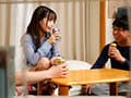 彼氏にフラれた直後の女友達と即エッチ！朝まで寂しさを埋めるように獣セックス！同じ大学の友達カップルと3人で家飲み！愚痴の言い合いからのケンカ