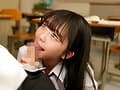 『こっそり挿れちゃう？』休み時間の教室で周囲にバレない様にロングスカートの中で挿入したがるエッチな小悪魔クラスメイト女子！商業●校に入学…