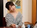 浴衣がはだけてデカ生乳ポロリ！『ダメダメ誘っているわけではない…寝相が悪いだけ』旅館の手違いで巨乳の女子新入社員と出張先の温泉宿で2人きり！