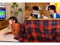 「いつもより濡れちゃった…」こたつ内NTR！親友の前で親友の彼女とこたつの中でバレないようにこっそり濃厚セックス！