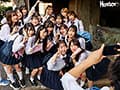 修学旅行で21人の可愛いクラスメイト女子全員と密着度400％中出しハーレム大乱交！