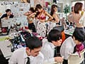 「学校じゃ習わないこと教えてあげる」ボクたちの職業体験先は女性だらけの下着メーカー！体験先でボクたちが見たのは下着姿のキレイなお姉さん10人！当然勃起が収まらないボクたち。気付いたお姉さんたちもムラムラが我慢できなくなって…