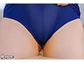 スク水登校が当たり前になった女子○生の日常観測 ある街の女子校で義務付けられたスク水登校。彼女たちはスク水で今まで通り電車に乗り、授業をして、よく遊び、よく SEX をする。