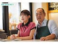 バイト先の可愛い先輩が大嫌いな店長の指示で際どいミニスカを穿かされセクハラ挿入快楽堕ちしていた。 桜空もも
