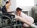 りはびりの妻 性処理出来ない患者に頼み込まれた看護師妻 紗々原ゆり