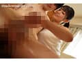 甘い囁きに流されるまま、僕は大学を留年するまで、人妻との巣篭もりSEXに溺れて…。 神宮寺ナオ