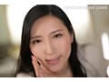 甘い囁きに流されるまま、僕は大学を留年するまで、人妻との巣篭もりSEXに溺れて…。 椎名ゆな